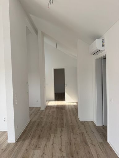 Flur zum Wohnzimmer