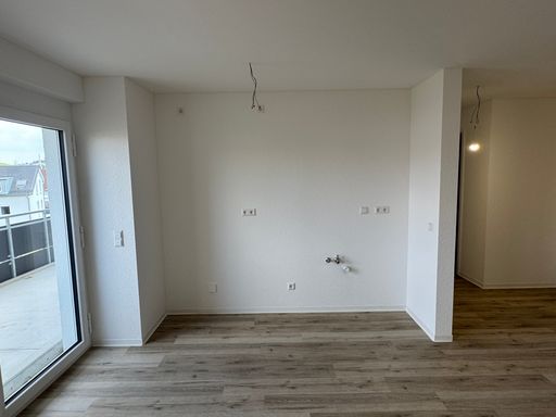 Küche mit Balkon